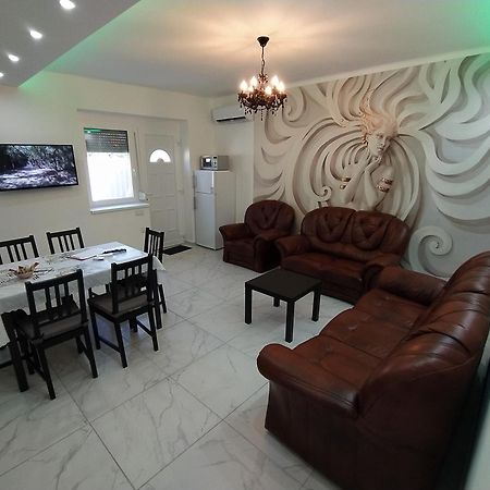 Emmabella Apartmanok אגר חדר תמונה